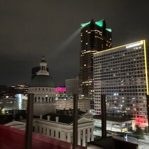 Meet your Posher, madi